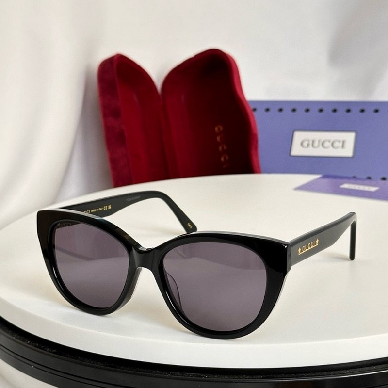 Gucci Sunglasses 263